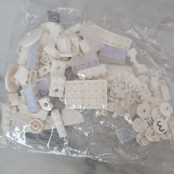 Legos - Picture 6 of 9